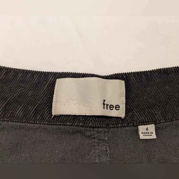 Wilfred Mini Skirt - Picture 4 of 4